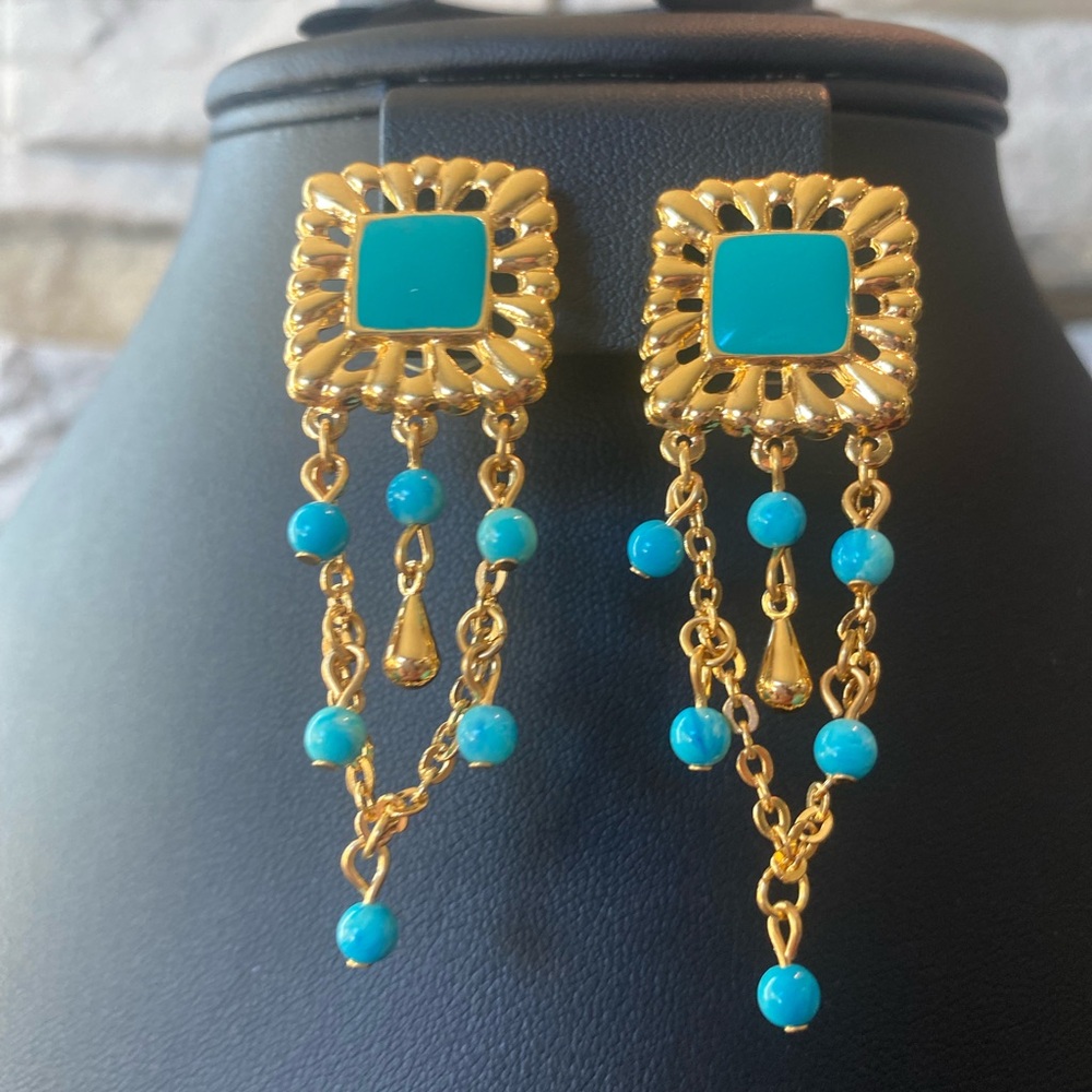Earrings Avon Turquoise Enamel Gold Chandelier Posts Caribbean Blue 2” Vintage